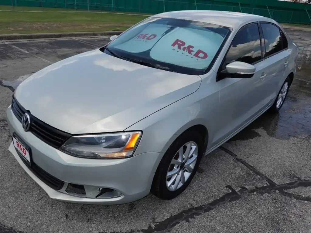 2011 Volkswagen Jetta SE 6AT's photo