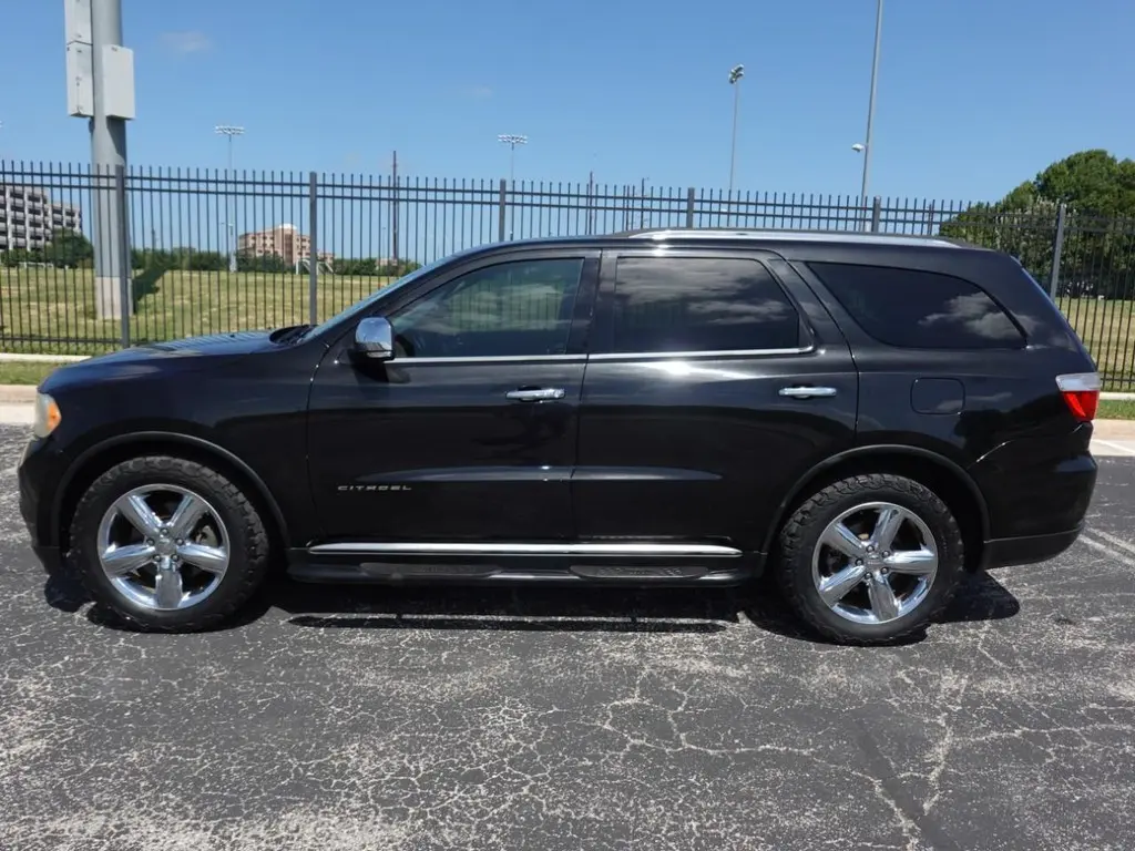 2012 Dodge Durango Citadel RWD photo 4