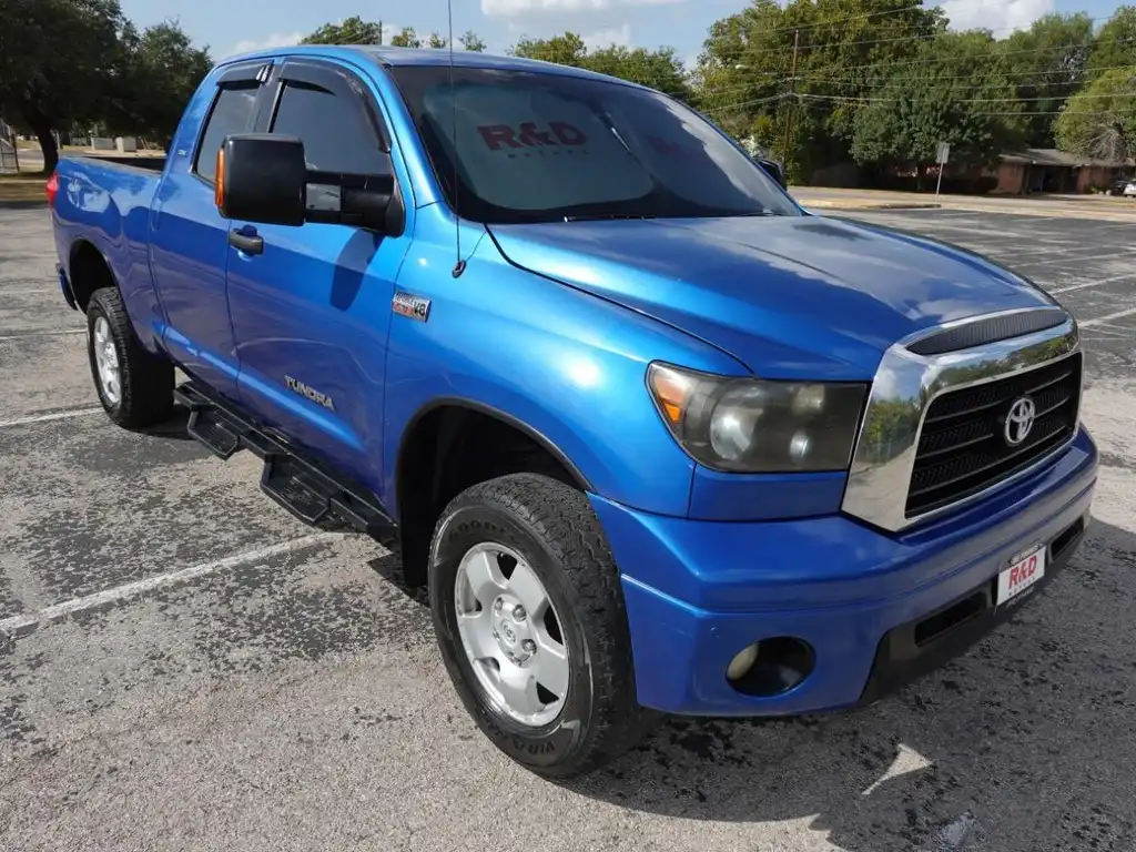2008 Toyota Tundra 5.7 Auto 4WD SR5 Double Cab's photo