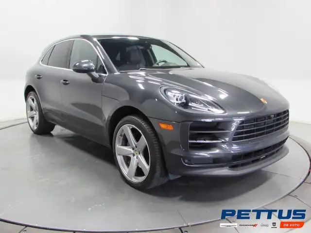 2021 Porsche Macan S's photo