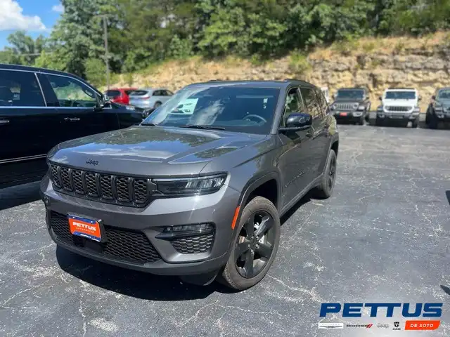 2025 Jeep Grand Cherokee Limited 4x4's photo