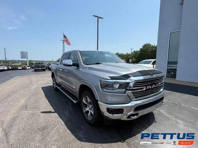 2020 RAM 1500 Laramie 4x4 Crew Cab 5'7's photo