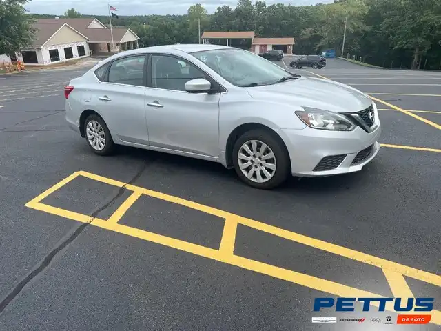 2019 Nissan Sentra S CVT's photo