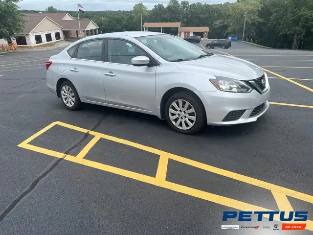 2019 Nissan Sentra S CVT's photo