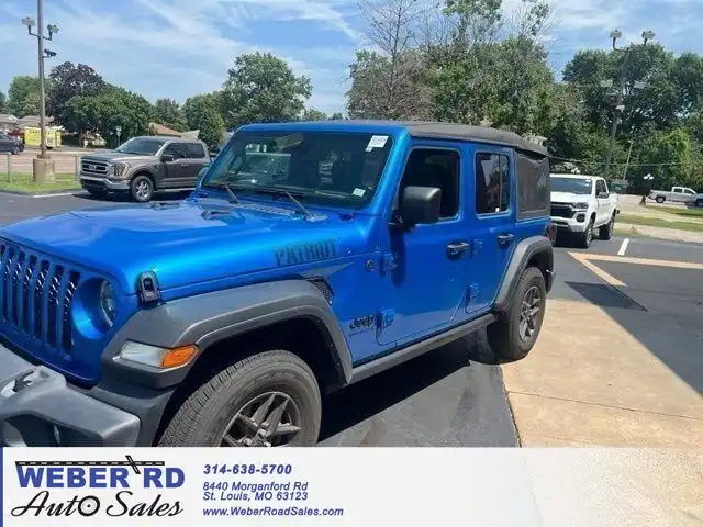 2024 Jeep Wrangler Sport S's photo