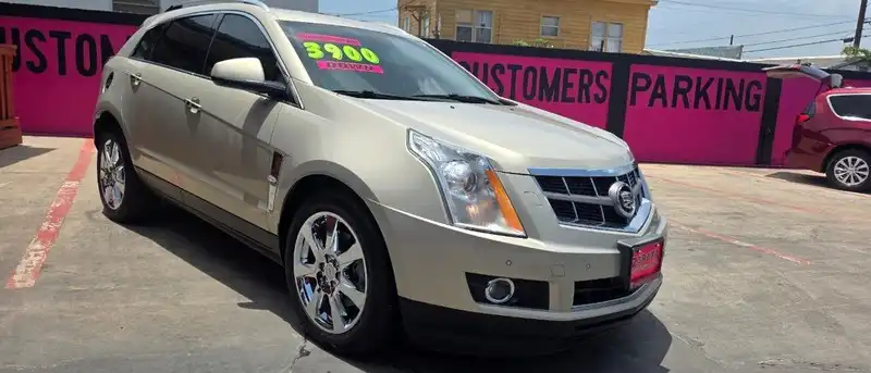 2010 Cadillac SRX FWD Premium Collection's photo