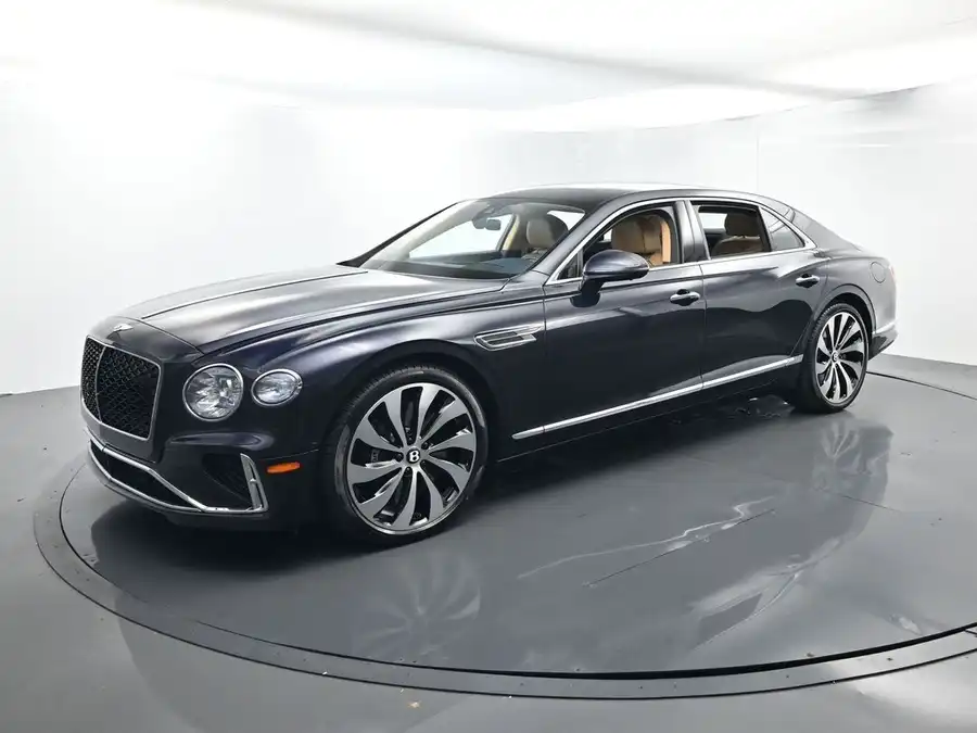 2026 Bentley Flying Spur's photo