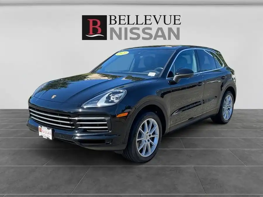 2020 Porsche Cayenne Base's photo