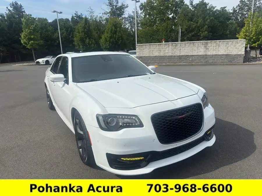 2022 Chrysler 300 S's photo