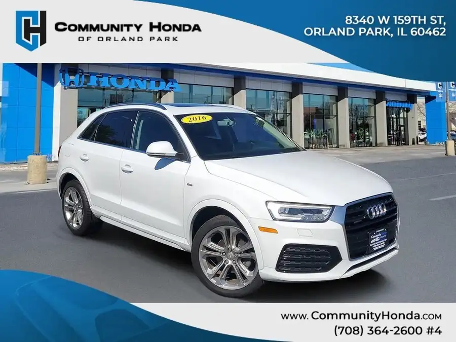 2016 Audi Q3 2.0T quattro tiptronic Prestige's photo
