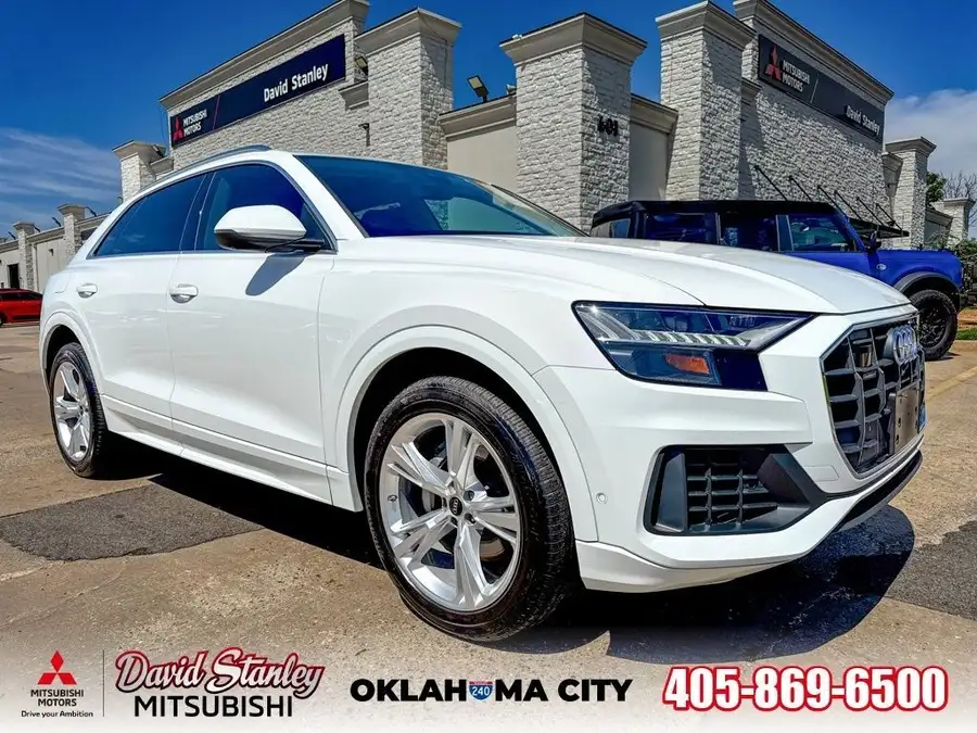 2023 Audi Q8 55 Premium Plus Tiptonic quattro's photo
