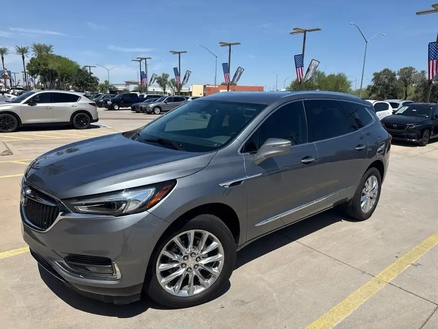 2021 Buick Enclave Essence's photo