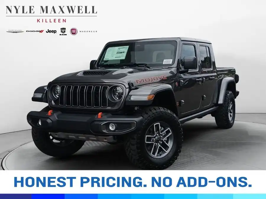 2026 Jeep Gladiator Mojave Auto's photo