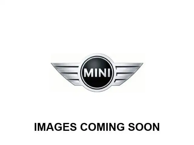 2025 MINI Hardtop Cooper S Signature's photo
