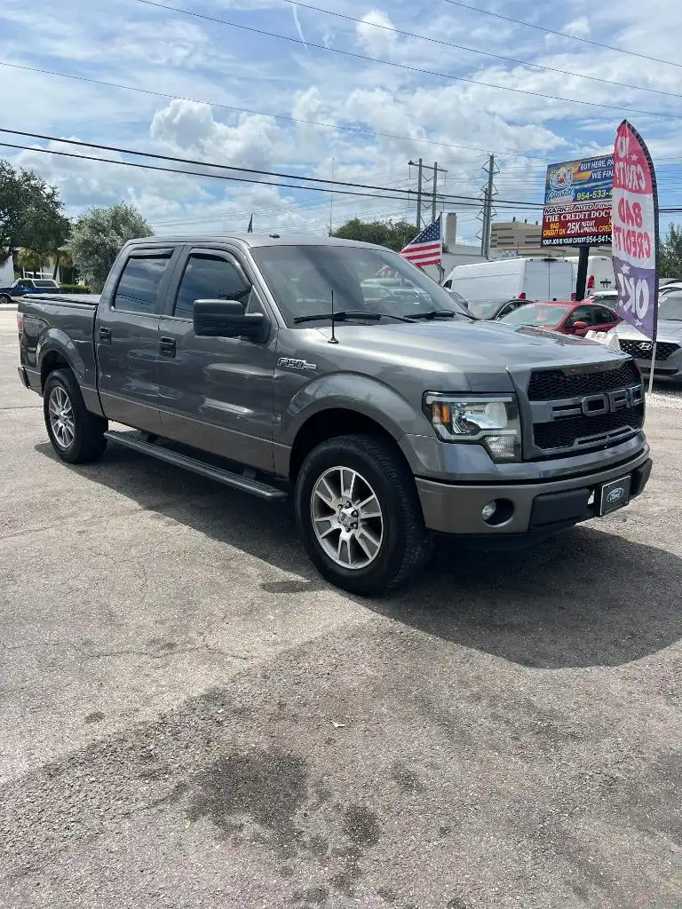 2014 Ford F-150 STX SuperCrew 145-in's photo