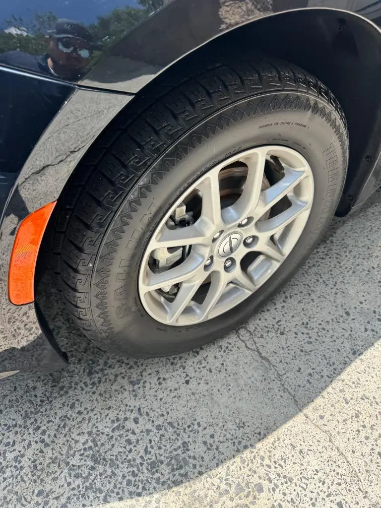 2025 Chrysler Pacifica Select photo 4