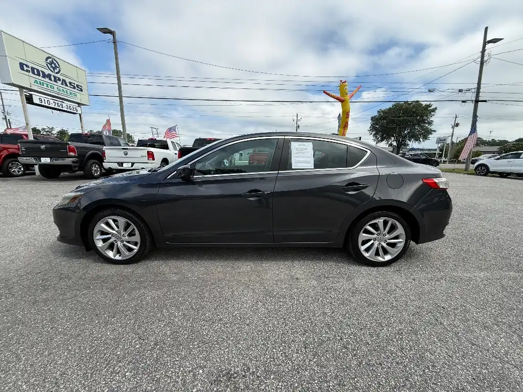 2016 Acura ILX Technology Plus's photo