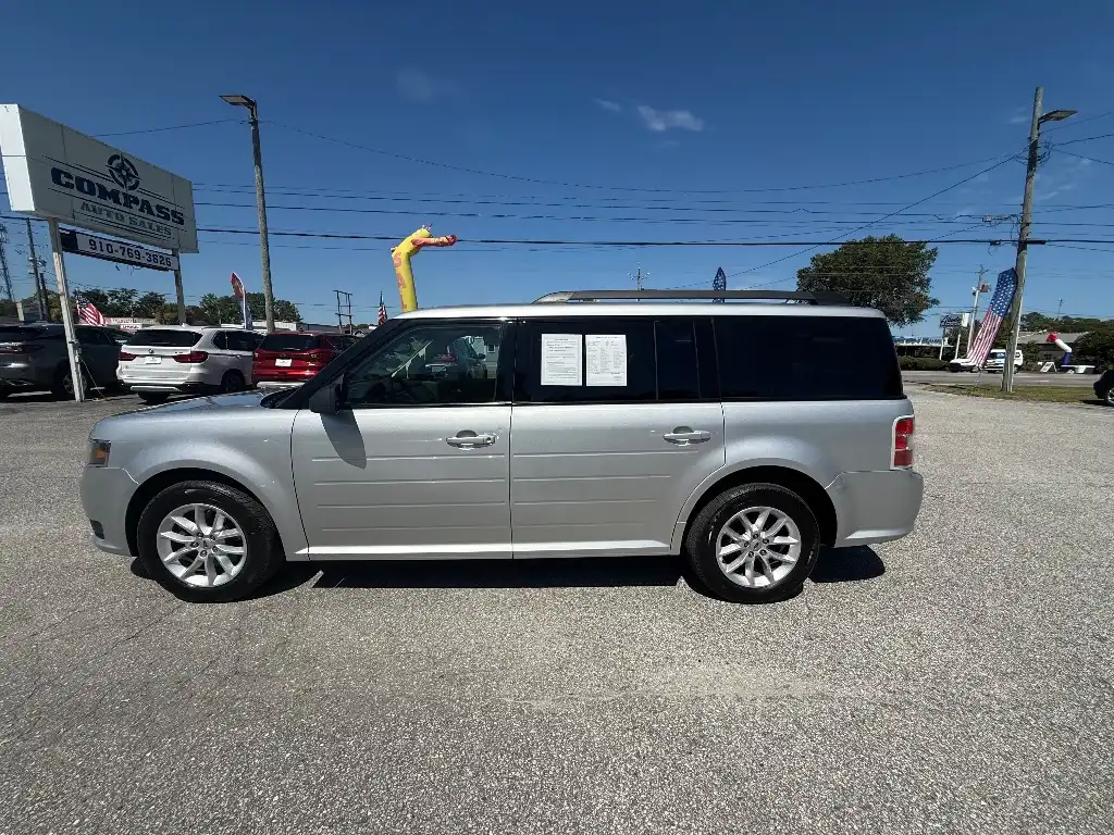 2019 Ford Flex SE FWD's photo