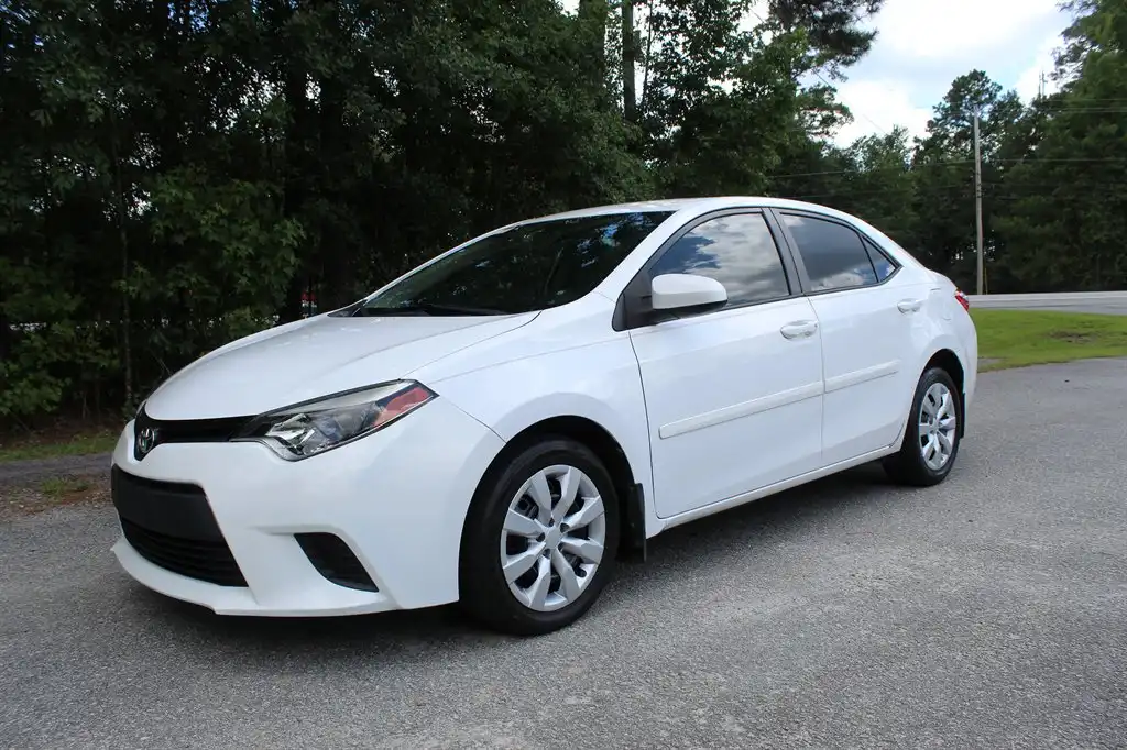 2014 Toyota Corolla LE AT's photo