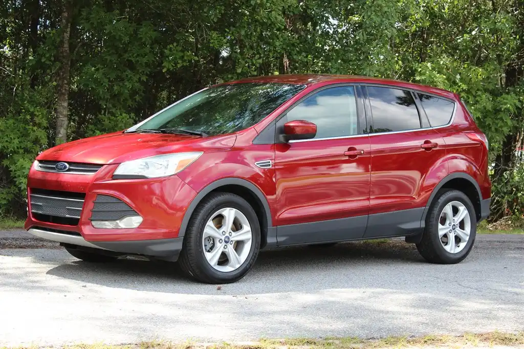 2016 Ford Escape SE's photo