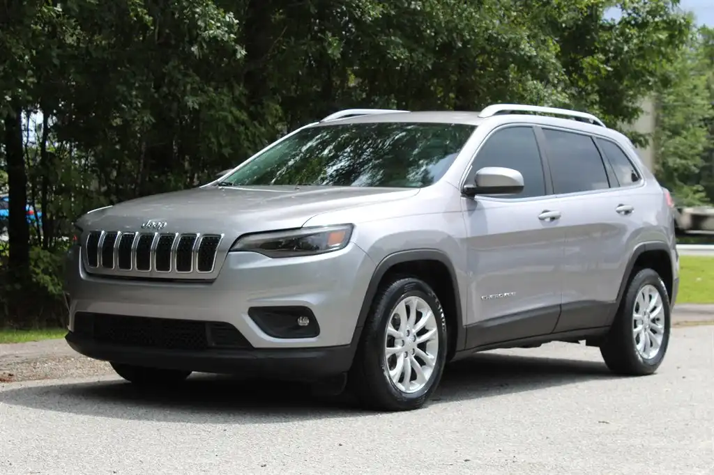 2019 Jeep Cherokee Latitude's photo