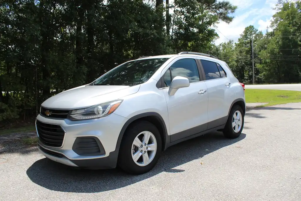 2019 Chevrolet Trax LT's photo
