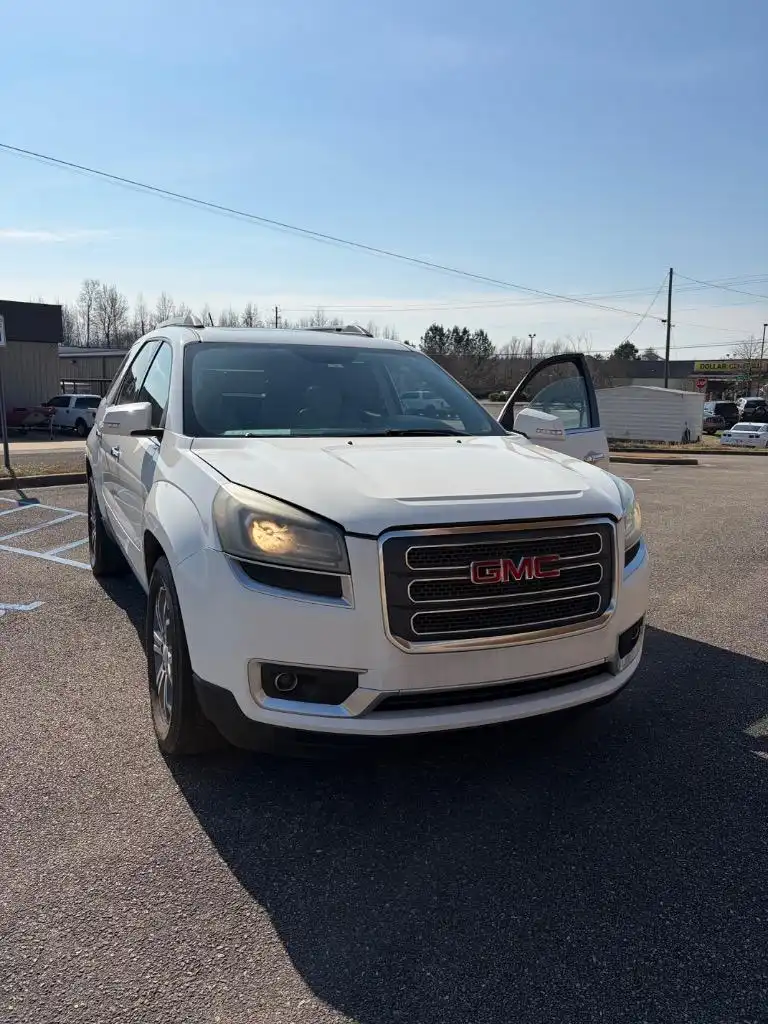 2013 GMC Acadia FWD SLT-2's photo