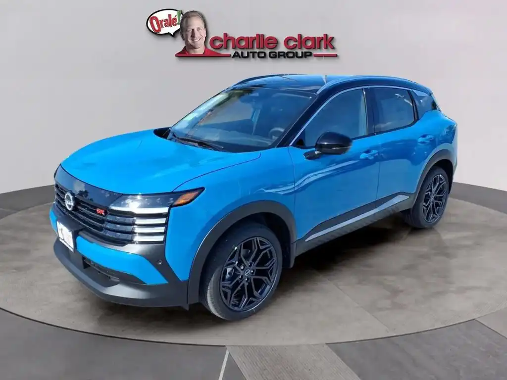 2026 Nissan Kicks 2.0 SR's photo