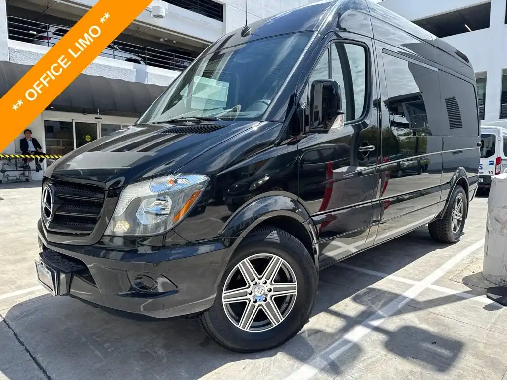 2017 Mercedes-Benz Sprinter 170 WB High Roof's photo