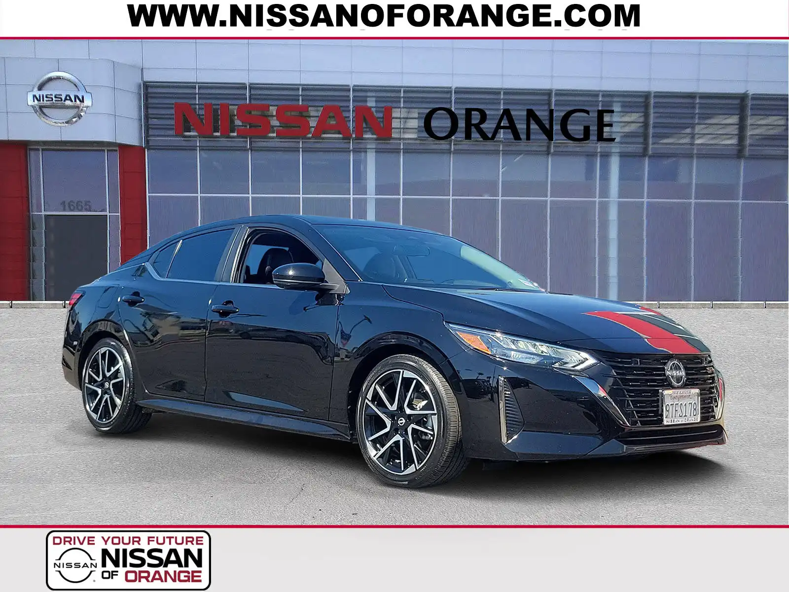 2025 Nissan Sentra SR CVT's photo