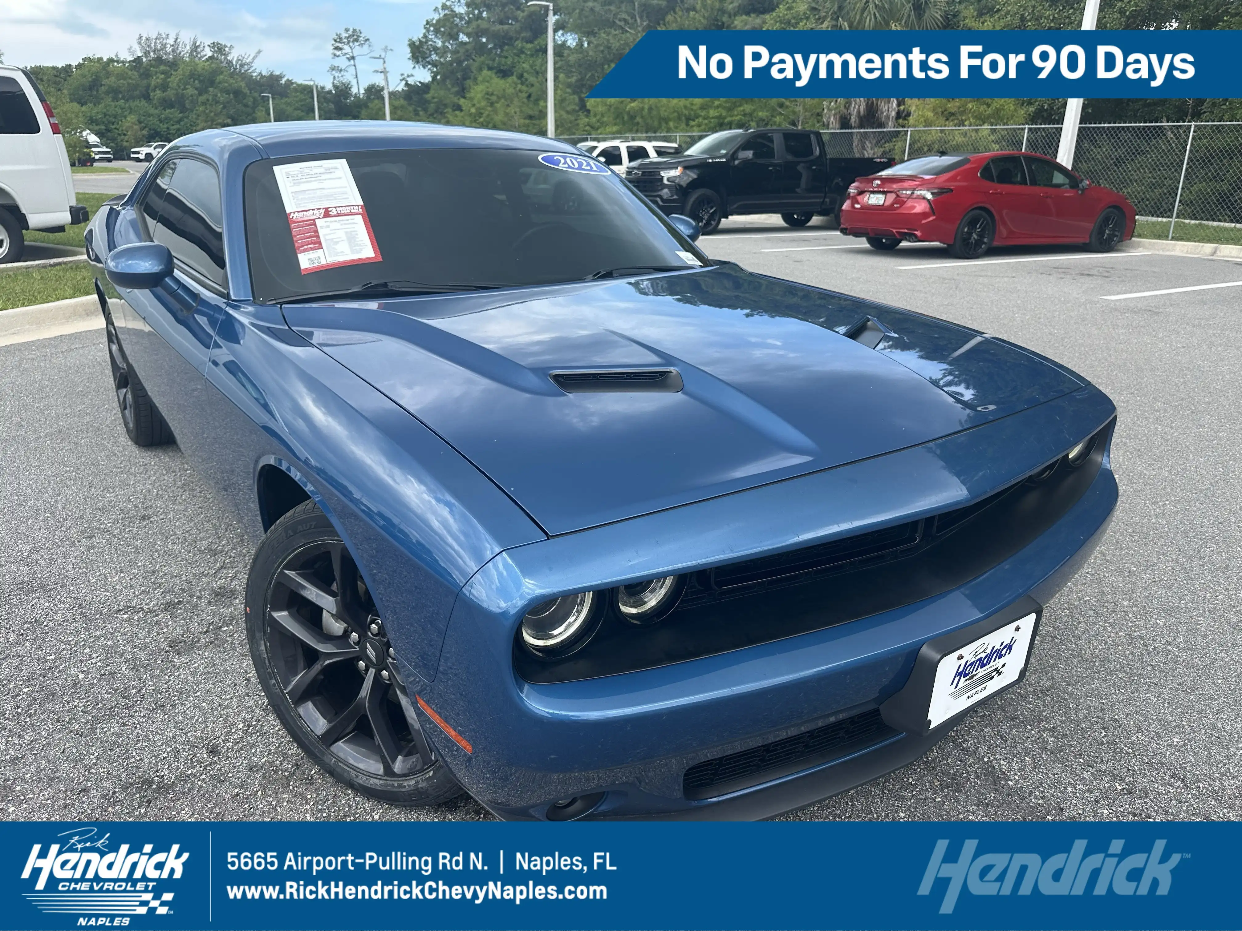 2021 Dodge Challenger SXT Auto's photo