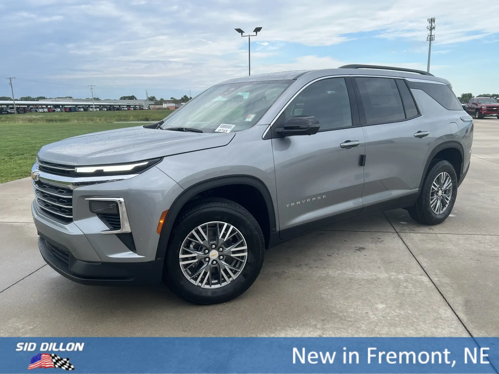 2027 Chevrolet Traverse AWD LT's photo