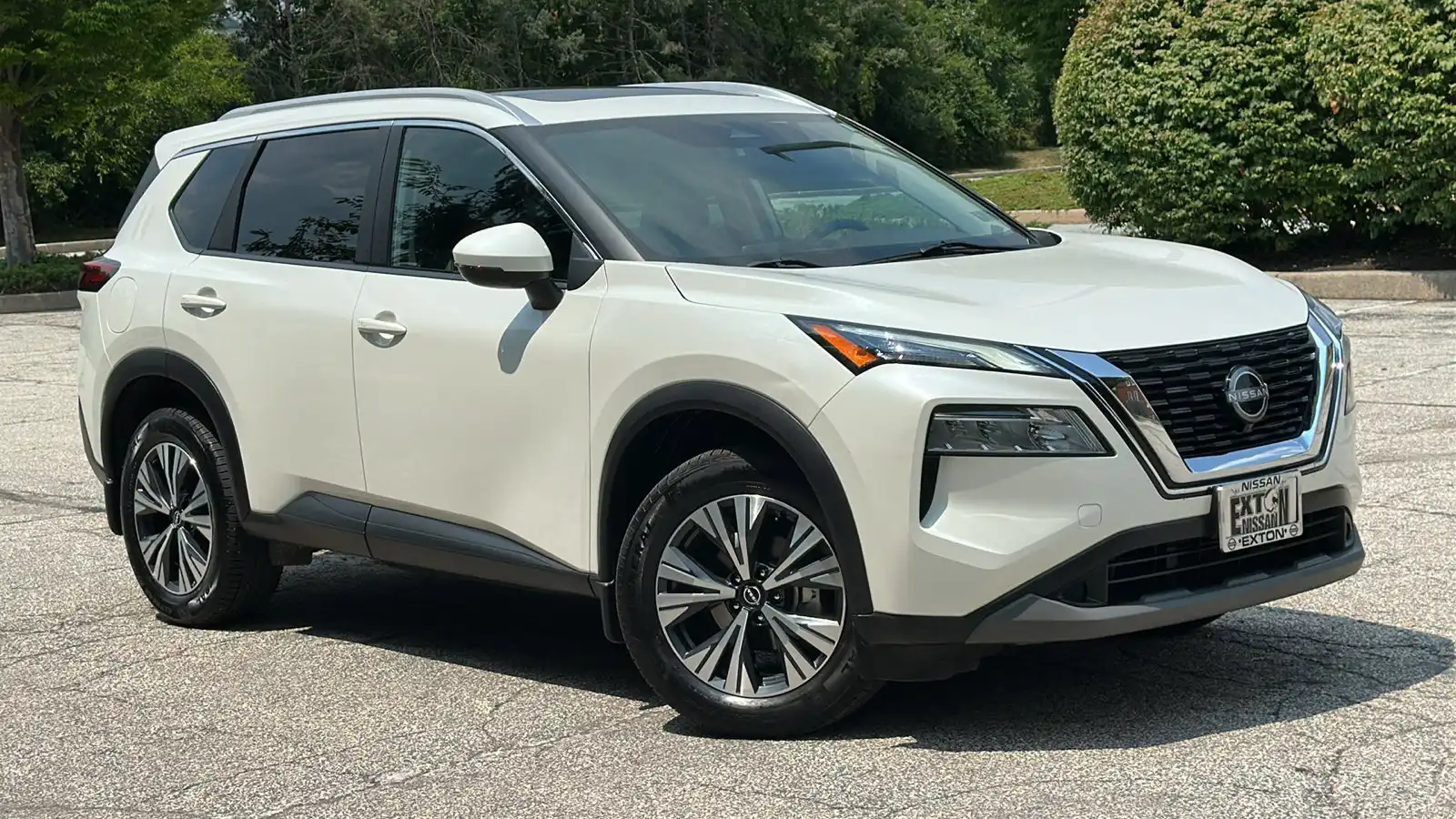 2022 Nissan Rogue SV AWD's photo