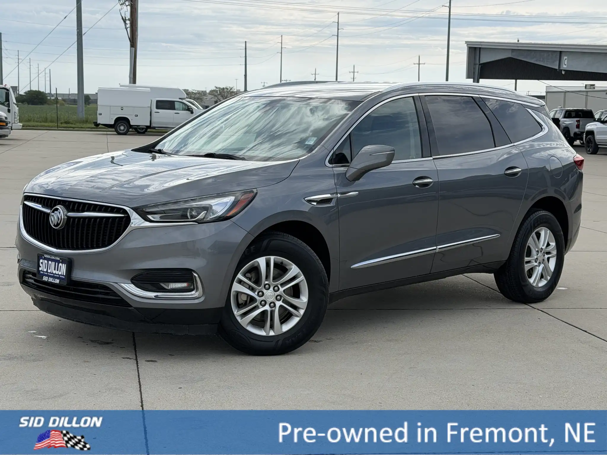 2019 Buick Enclave Essence AWD's photo