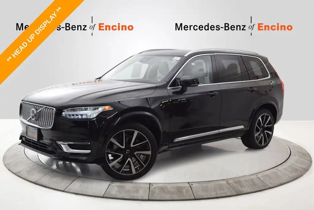 2023 Volvo XC90 B5 Plus 4WD's photo