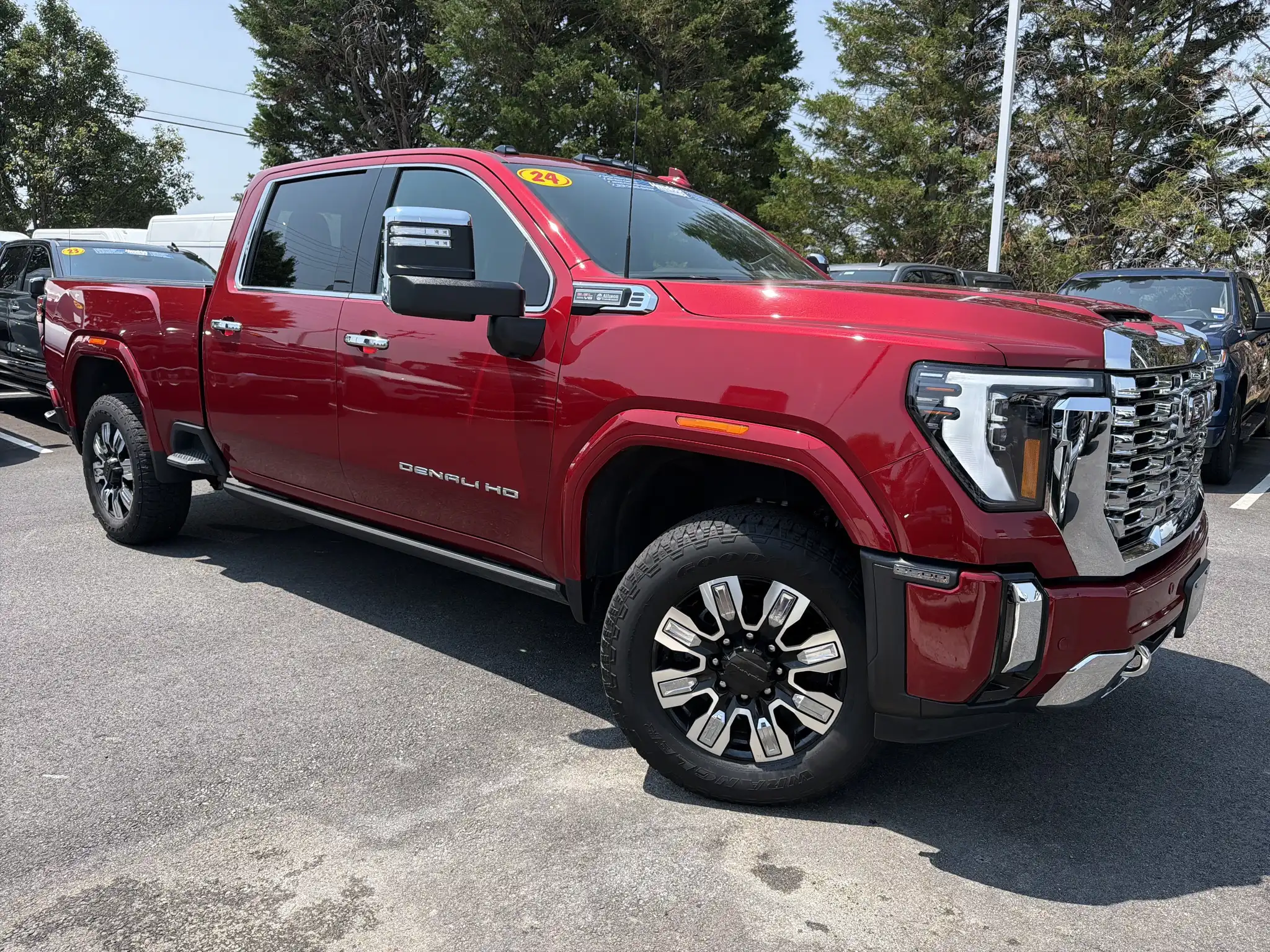 2024 GMC Sierra 4WD Crew Cab Standard Box Denali's photo
