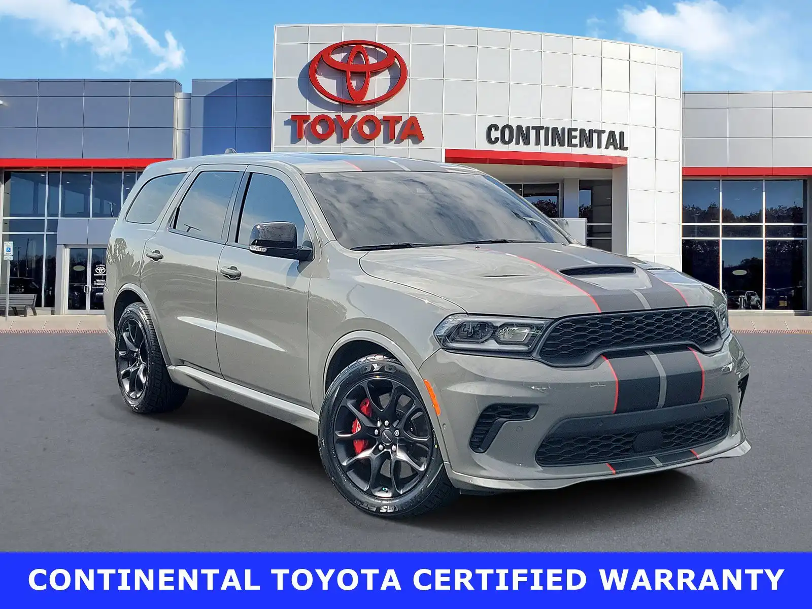 2023 Dodge Durango SRT Hellcat AWD Premium's photo