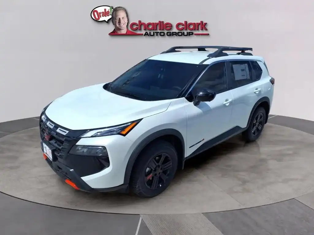 2026 Nissan Rogue Rock Creek AWD's photo