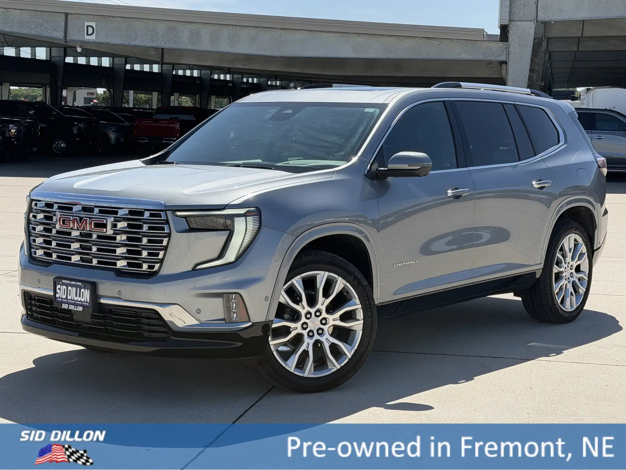 2024 GMC Acadia Denali AWD's photo