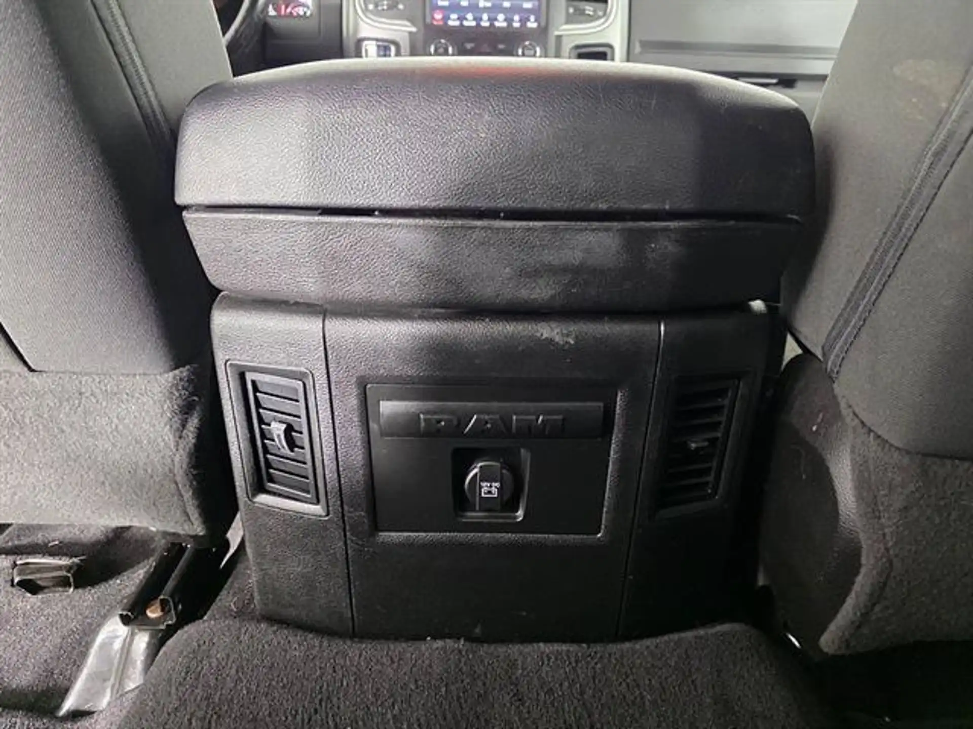 2022 RAM 1500 Classic Warlock Crew Cab 4x4 5'7" Box's photo