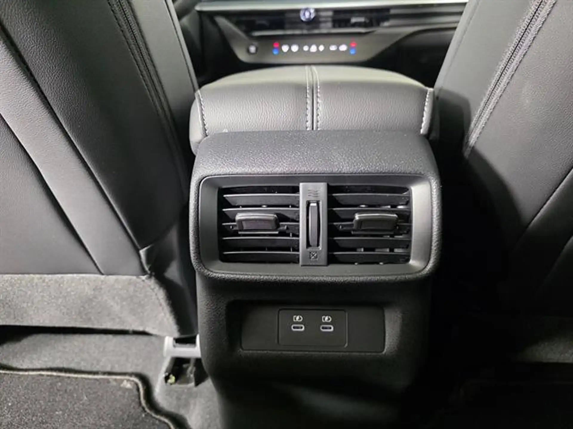 2026 Nissan Murano SL AWD's photo