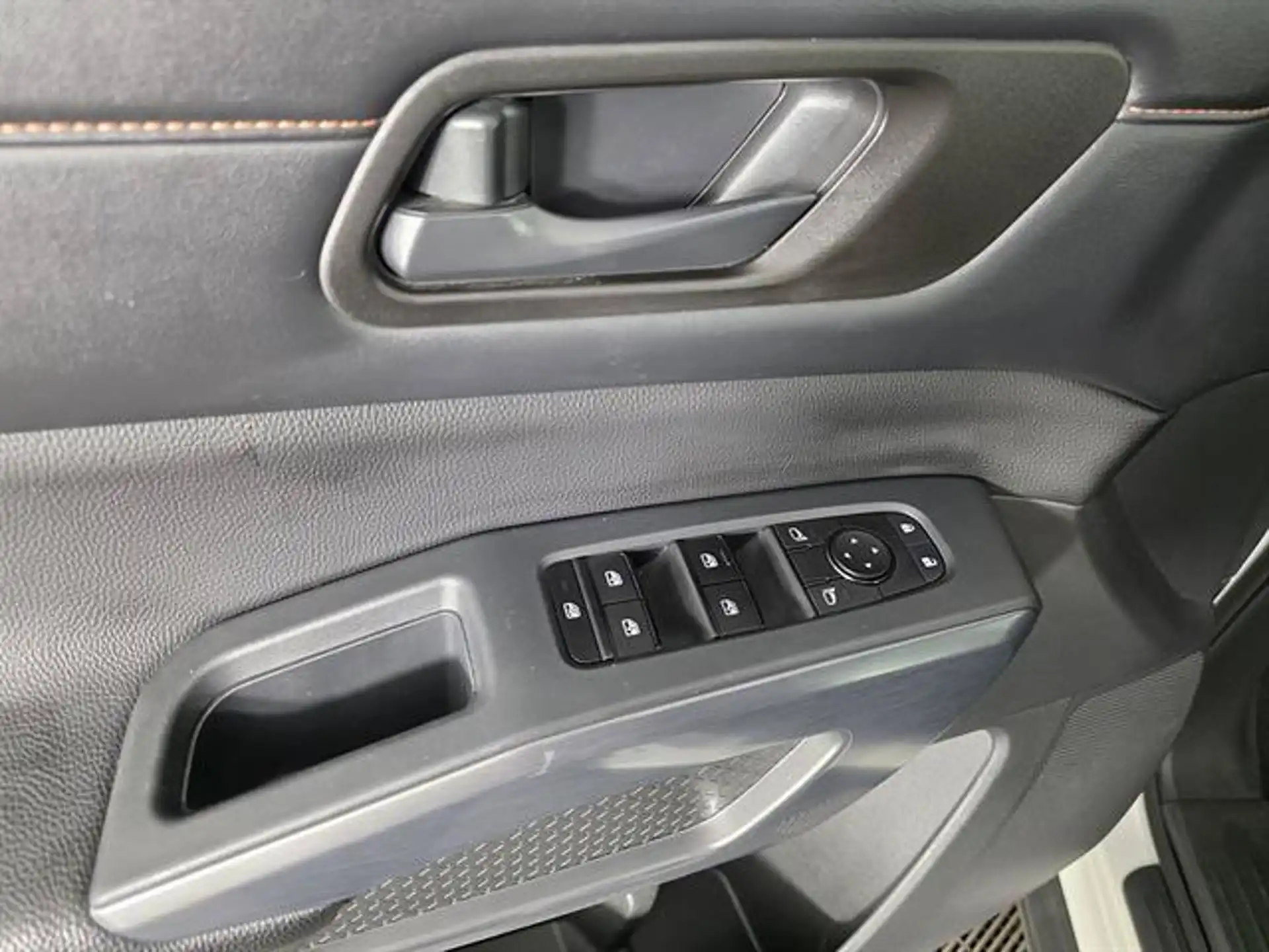 2024 Nissan Pathfinder Rock Creek 4WD's photo