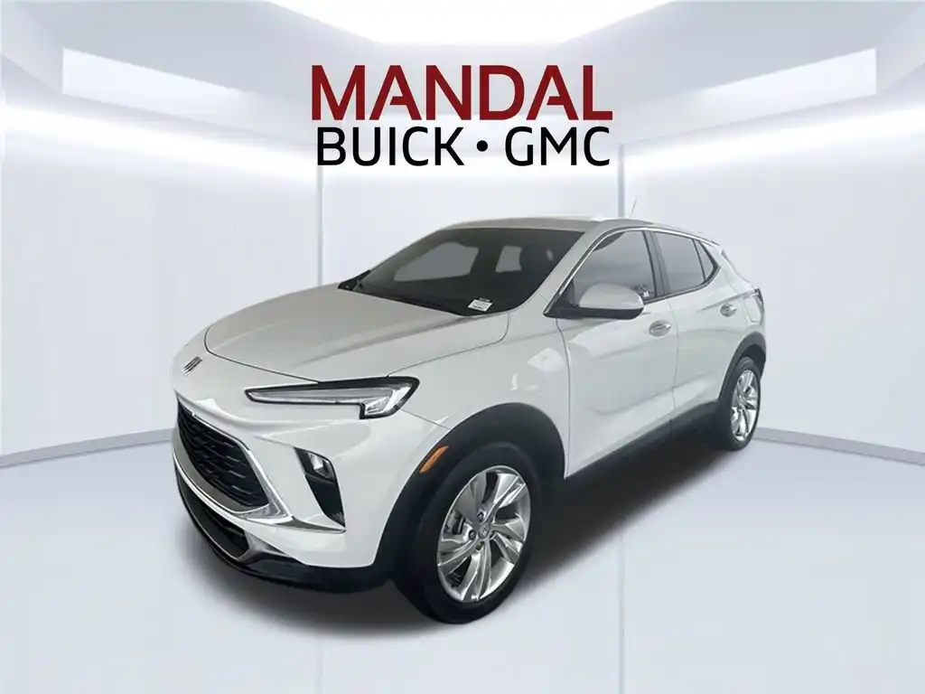 2024 Buick Encore GX Preferred's photo