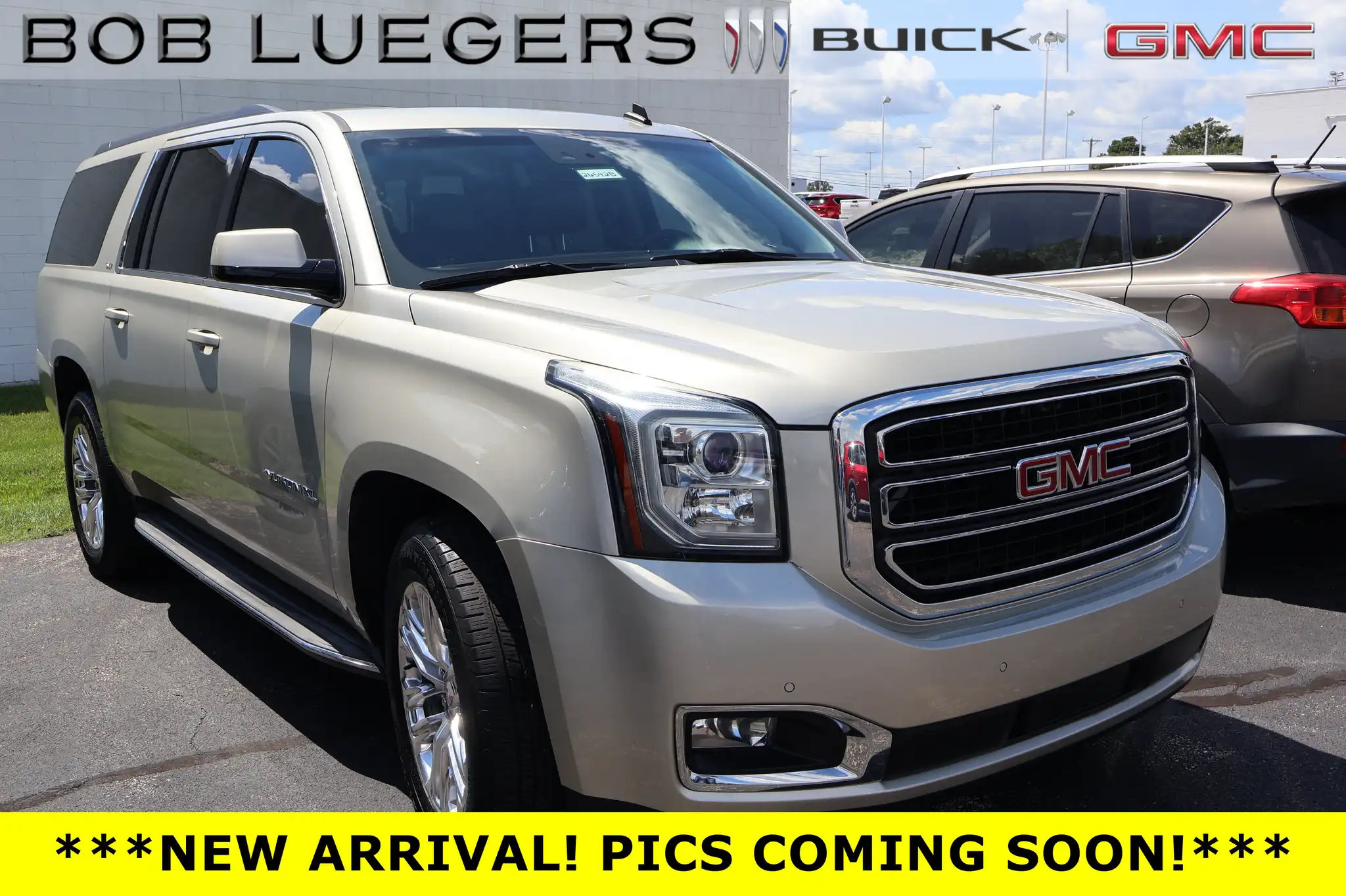 2015 GMC Yukon 4WD SLT's photo