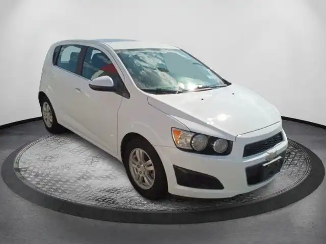 2016 Chevrolet Sonic 5dr LT Automatic's photo