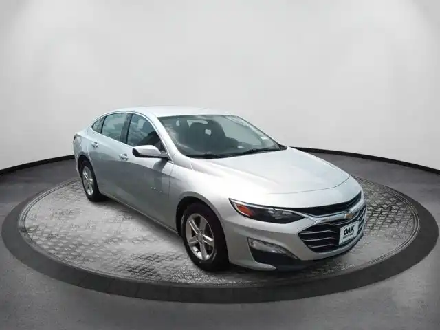 2022 Chevrolet Malibu 1LT's photo