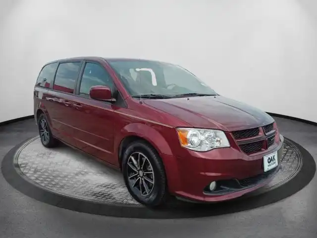 2017 Dodge Grand Caravan GT's photo