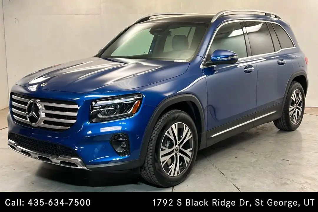 2026 Mercedes-Benz GLB GLB 250 4MATIC's photo