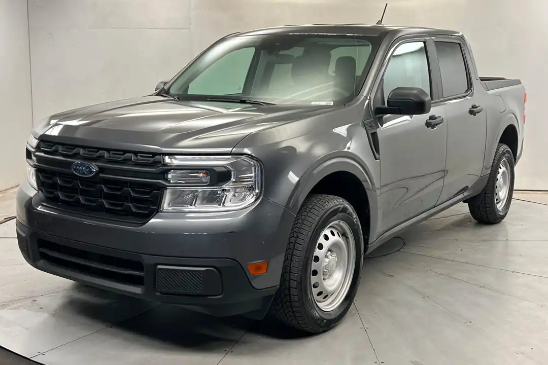 2023 Ford Maverick XL FWD's photo