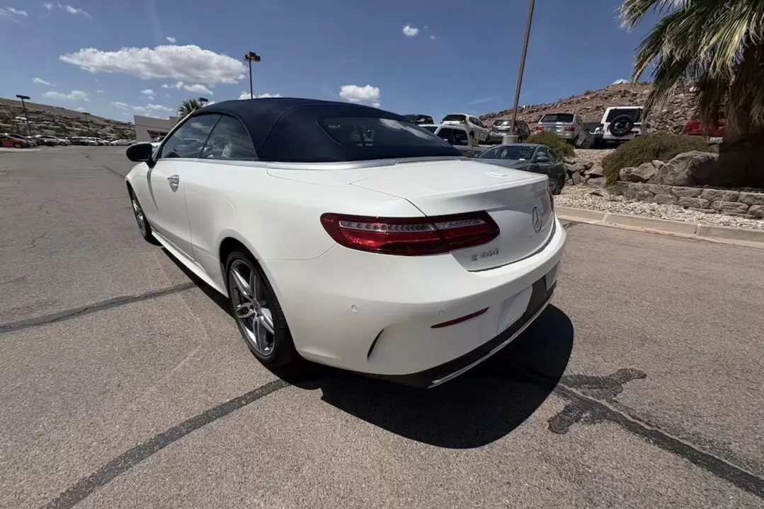 2018 Mercedes-Benz E-Class E400 Cabriolet photo 3